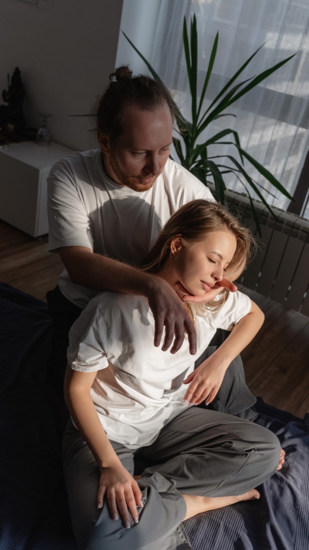 массаж на мате в одежде без масла — традиционный тайский массаж